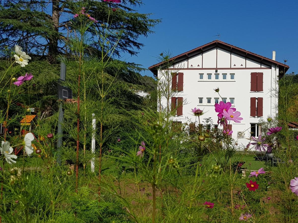 Hotel Pyrenées Atlantique Saint-Pée-sur-Nivelle Exterior foto